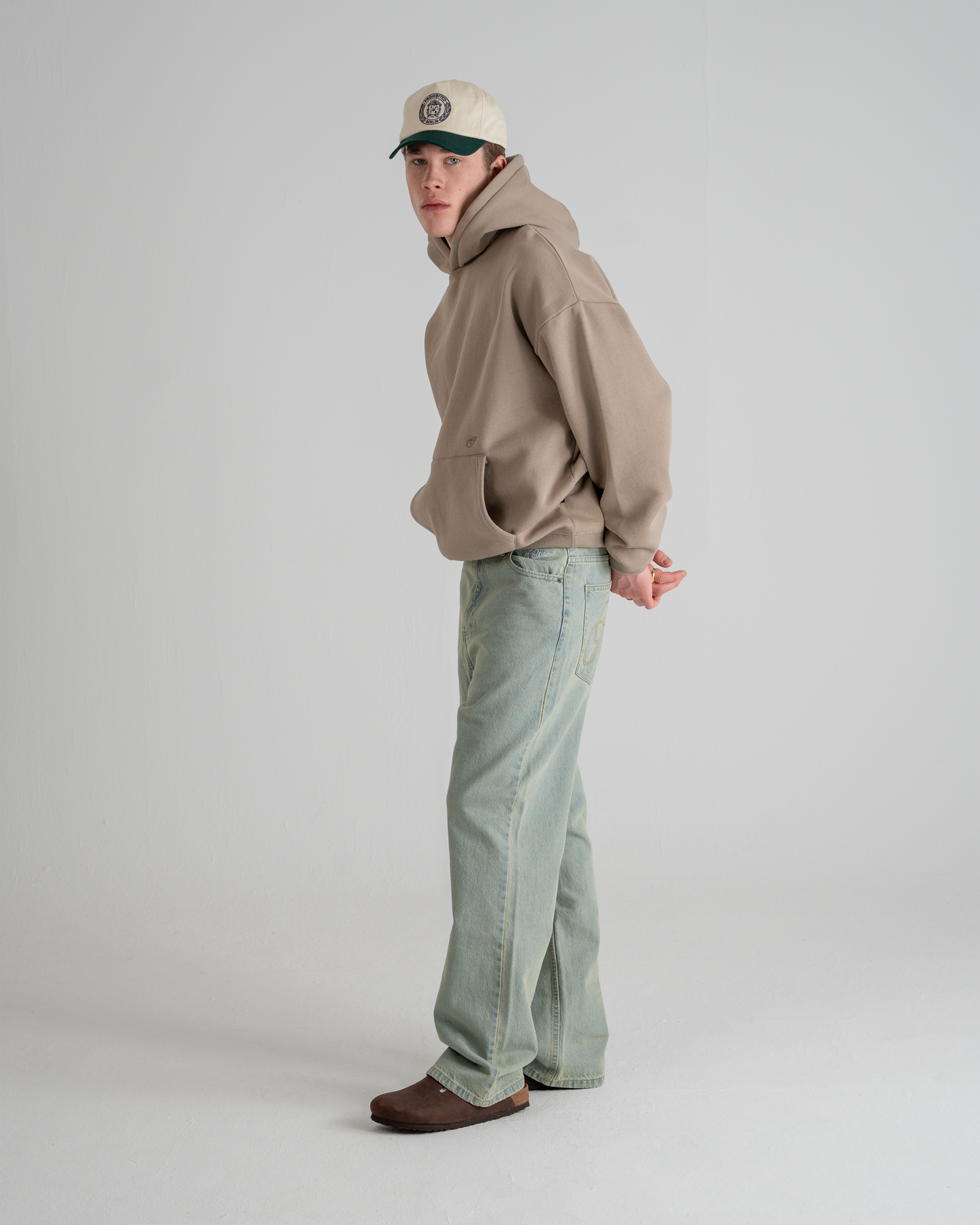 Hometown Hoodie Dust Grey