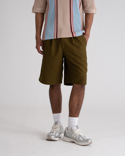 Pleated Shorts Green